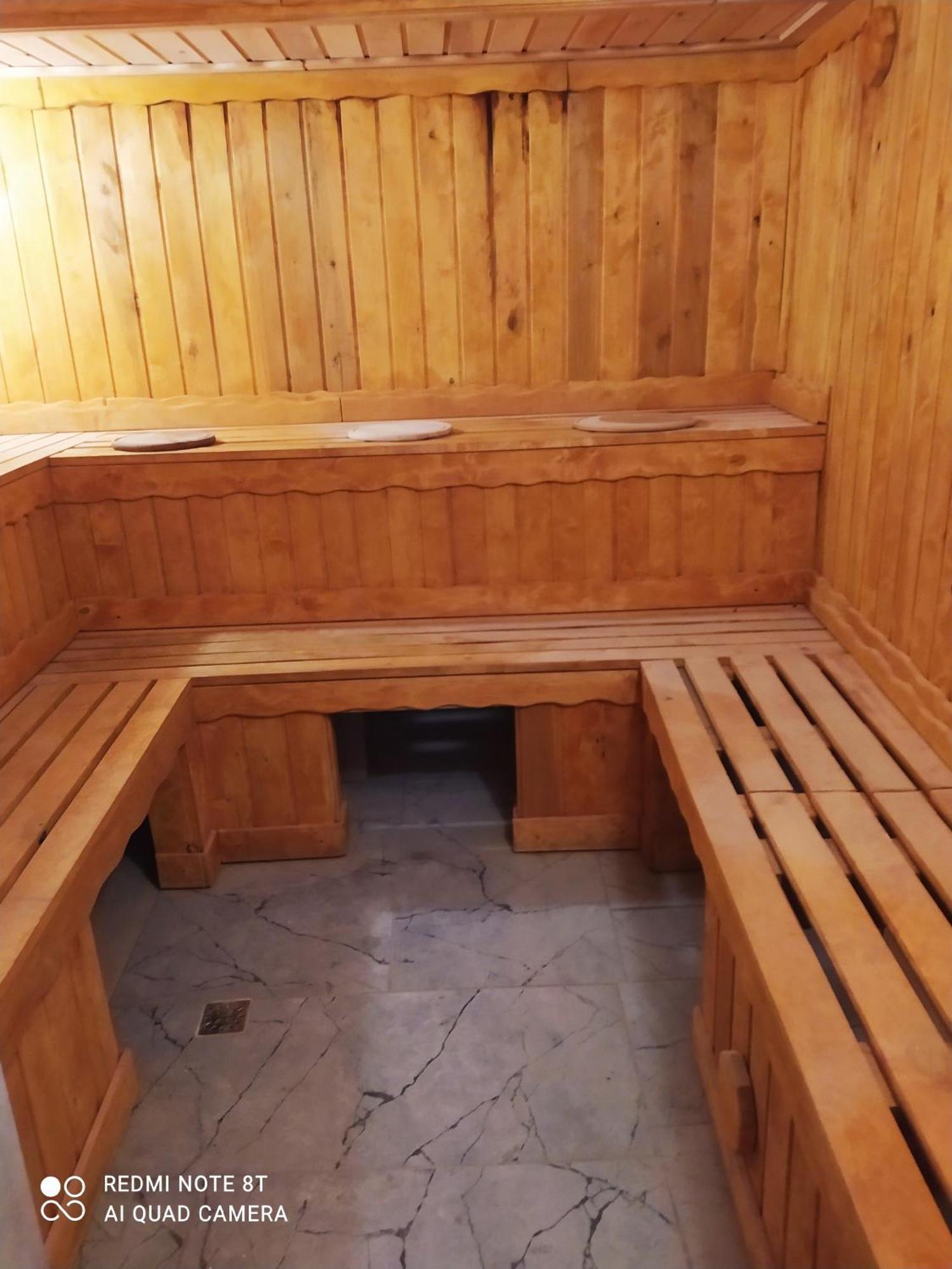 Куренiвський Двiр Kiev Ngoại thất bức ảnh
