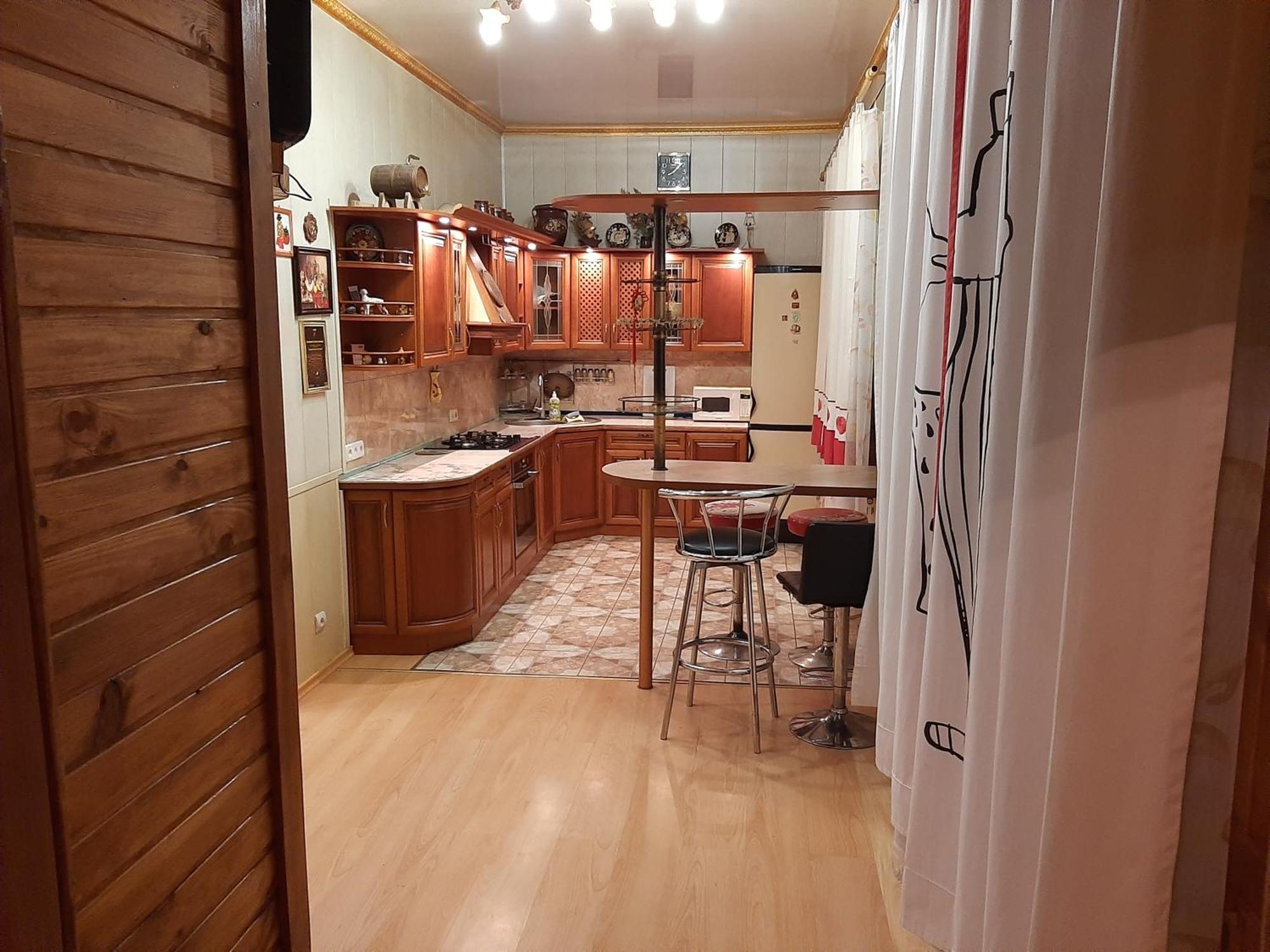 Куренiвський Двiр Kiev Ngoại thất bức ảnh